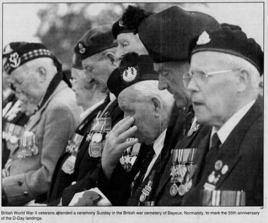 British WWII veterans attend a ceremony